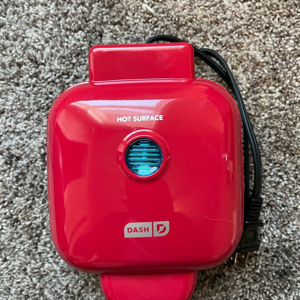Dash brand. Red color